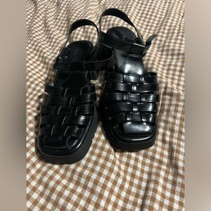 Beau today Black Woven Sandals